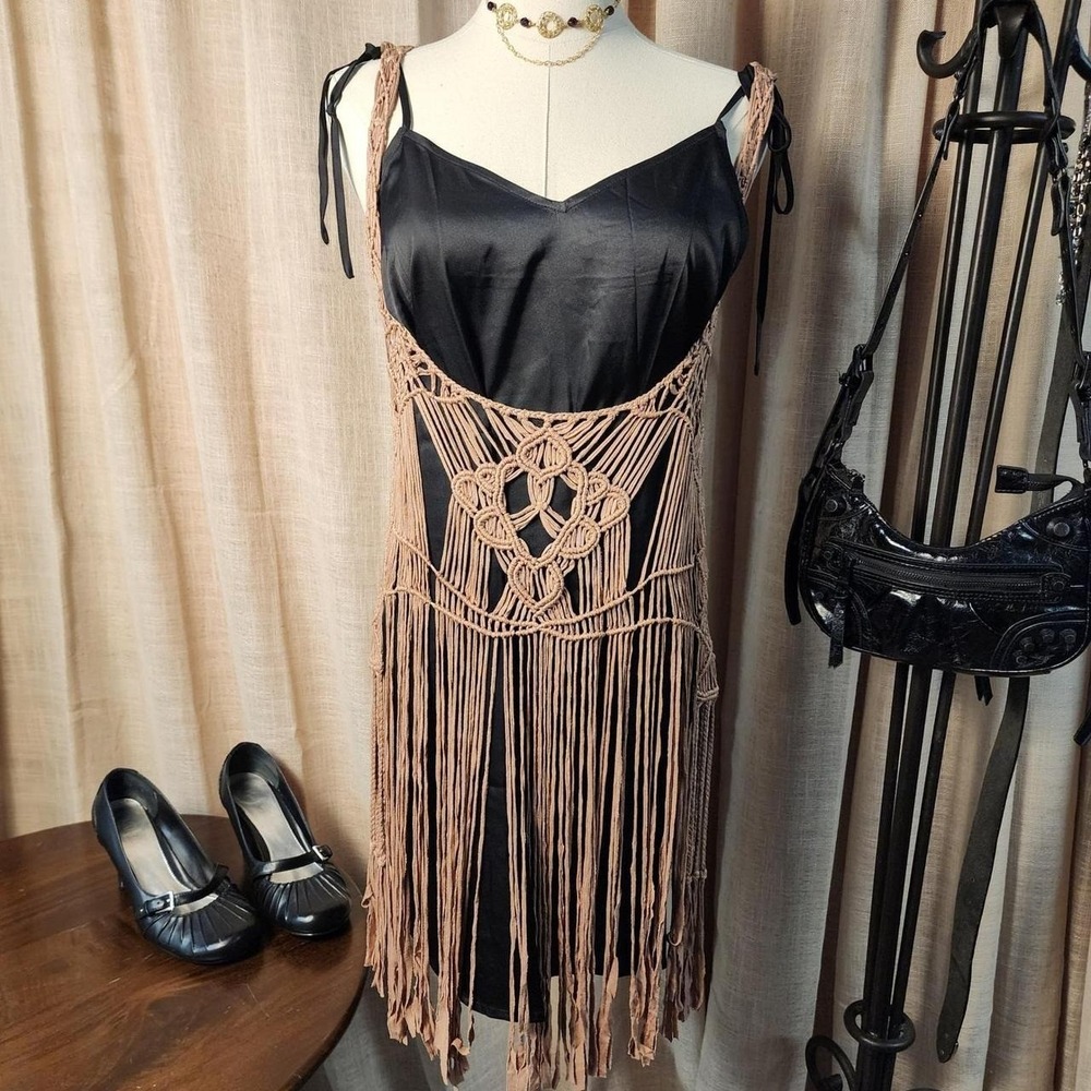 Miss Me Brown Macrame Fringe Vest Boho Western Cowgirl Festival L